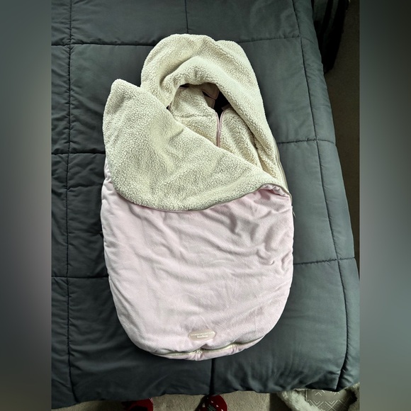 JJ COLE Toddler / Baby Large Bundle Me Cozy Pink and Cream Stroller Footmuff - Picture 2 of 5